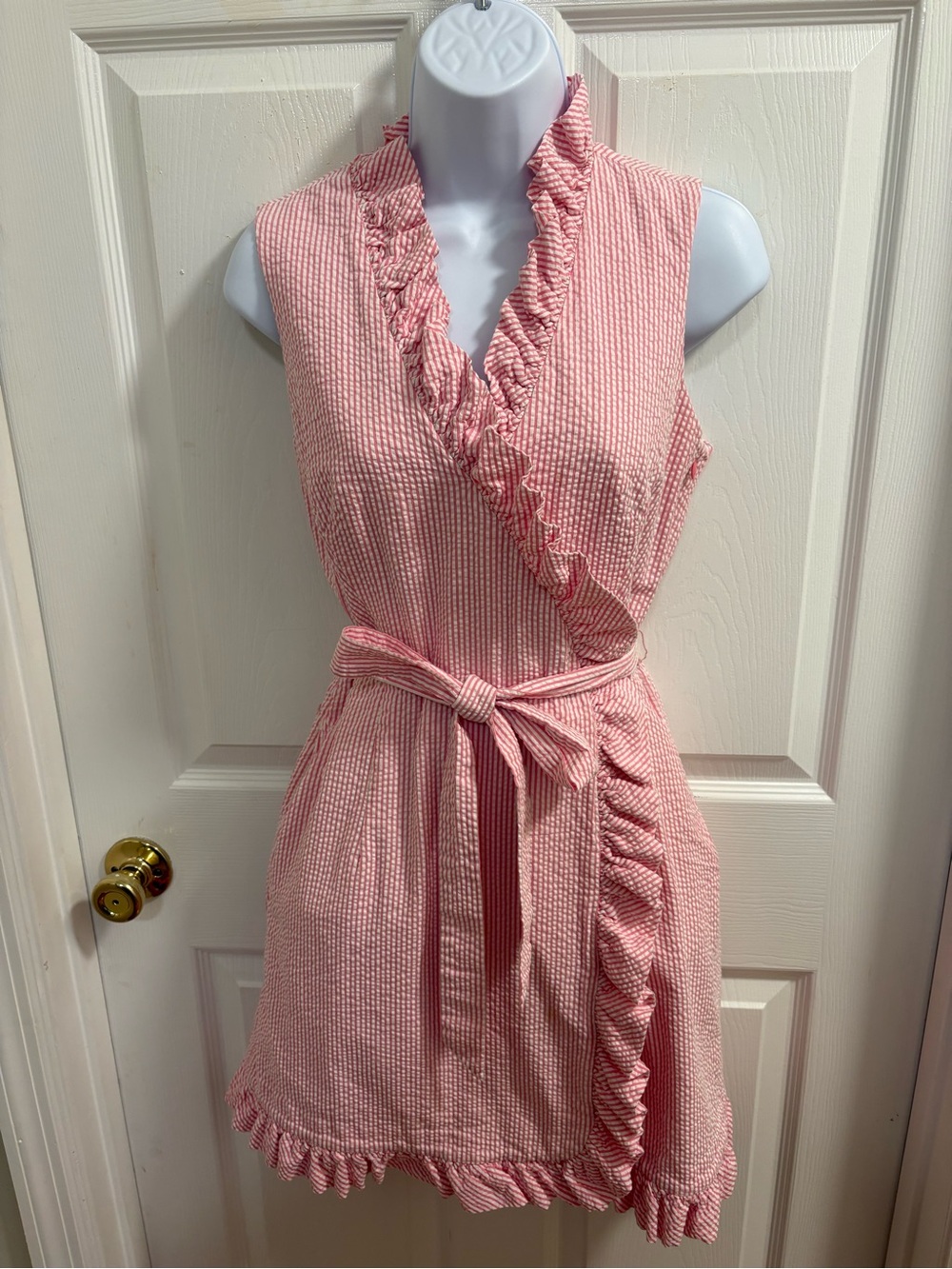 pink and white seersucker gingham sleeveless wrap dress by Vineyard Vines